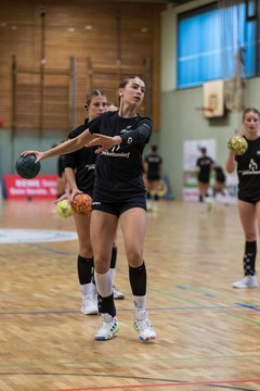 Bild 110 - wBJ SV Henstedt Ulzburg - HSG Holstein Kiel/Kronshagen : Ergebnis: 30:28
